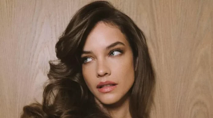 Barbara Palvin reveals endometriosis diagnosis