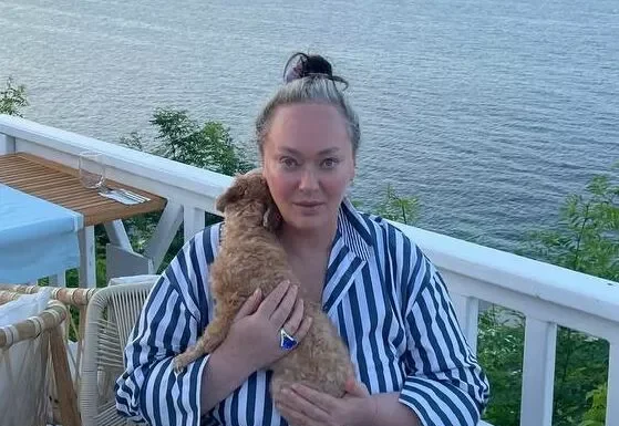 Larisa Guzeeva doesn’t like her own reflection in the mirror: “I Photoshop myself shamelessly”