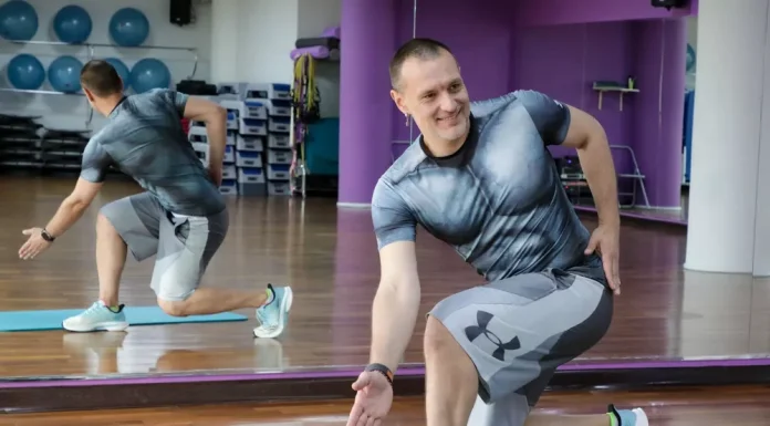 10 minutes for the waist – and in a month your clothes fit differently