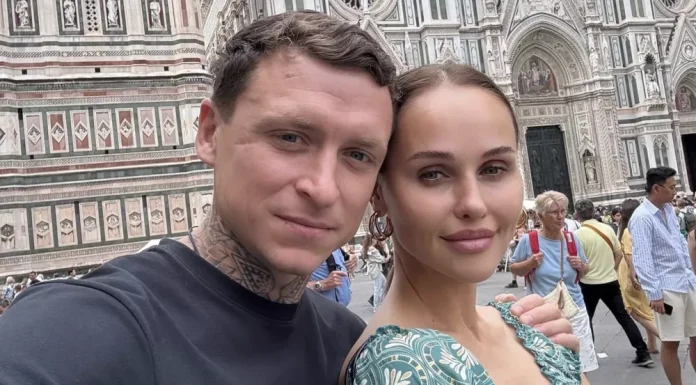 Pavel Mamaev’s wife shared a photo of herself from 17 years ago: “Her lips are already at their peak.”