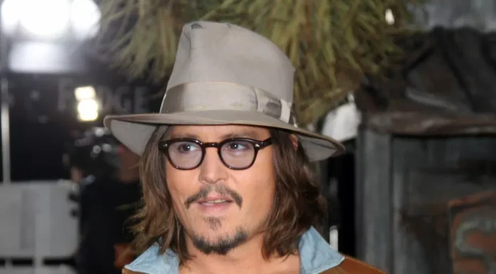 Joanna Page shared memories of kissing Johnny Depp.