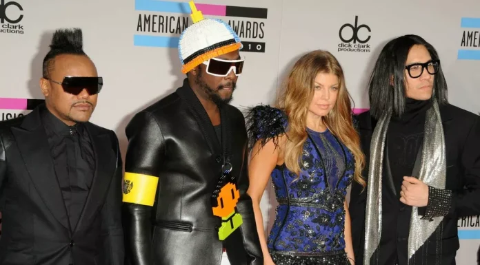 Fergie reunited with The Black Eyed Peas eight years after leaving the group.