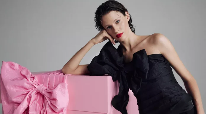 Feathers, bows, and sequins: what to wear for New Year’s Eve