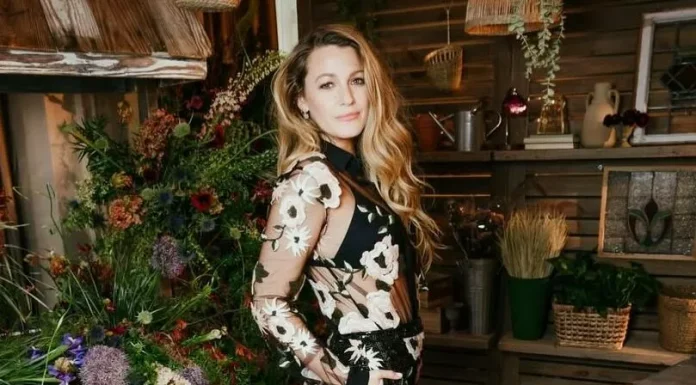 Blake Lively calls her home “Buckingham Palace”