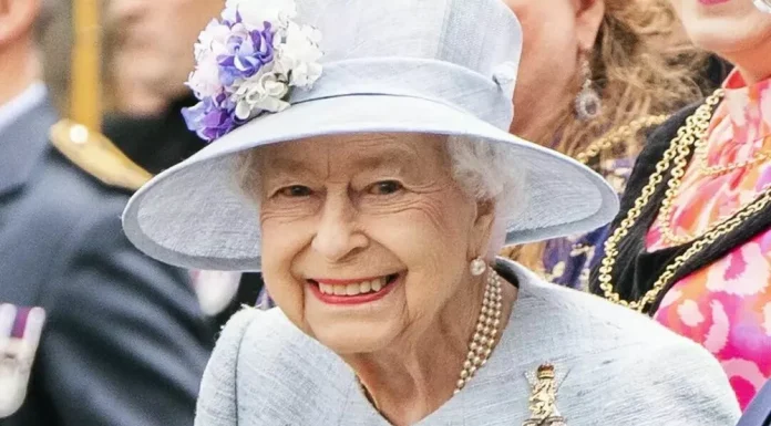 What wish did Queen Elizabeth II have for her grandchildren?
