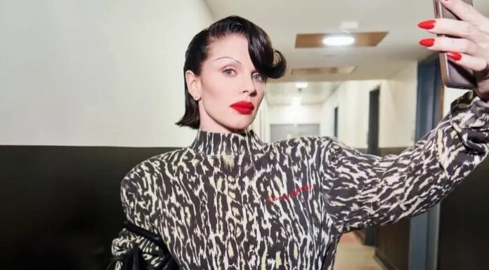 Julia Fox is getting rid of her Kanye West-related items.