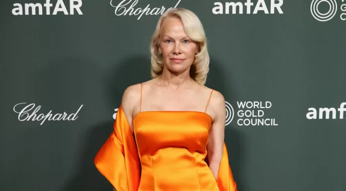Pamela Anderson revealed that doctors gave her only 10 years to live after her diagnosis.